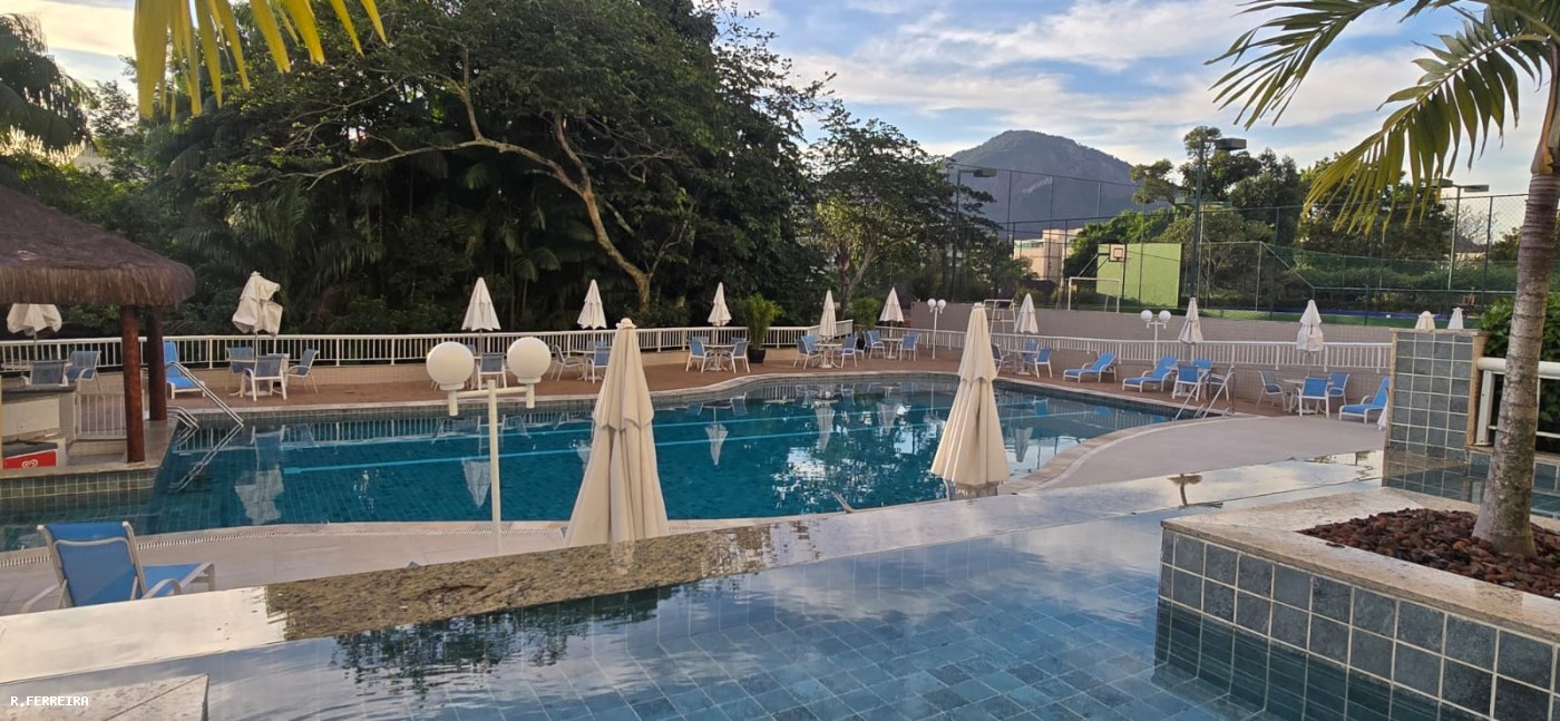 Cobertura, 3 quartos, 176 m² - Foto 2