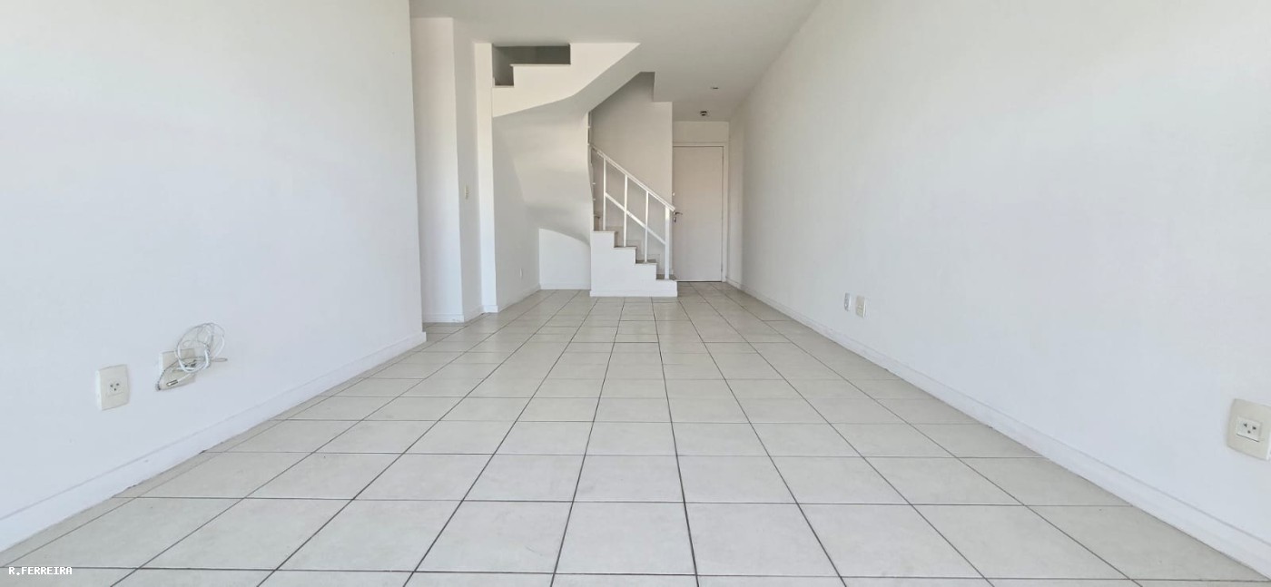 Cobertura, 3 quartos, 176 m² - Foto 2