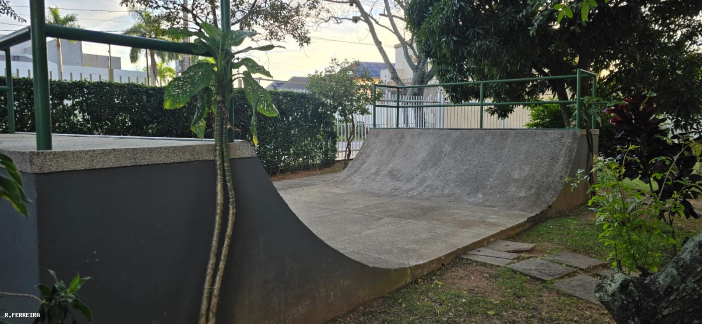 Cobertura, 3 quartos, 176 m² - Foto 2